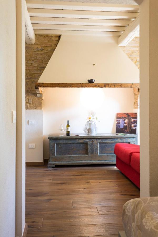 Il Maramaldo Bed&Breakfast-Restaurant Lajatico Exteriér fotografie